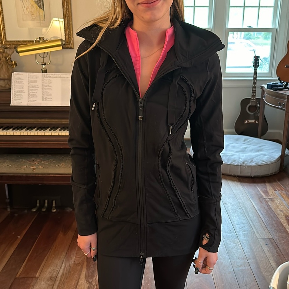 lululemon long jacket